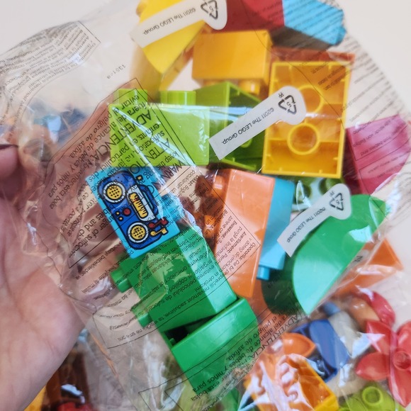 LEGO DUPLO Bulk Lot Building Blocks Bricks Assorted Colors Childrens Toy NWT - Picture 4 of 7